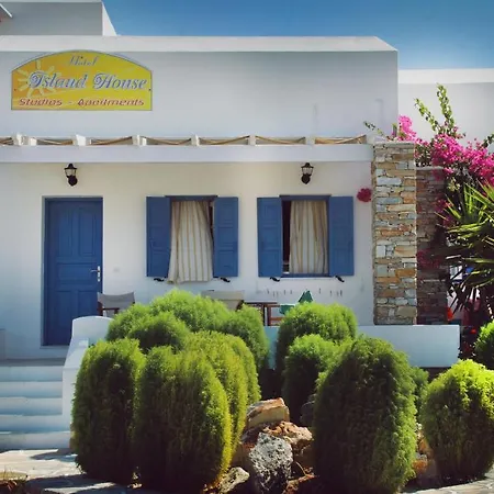 Island House Mare * Mylopotas