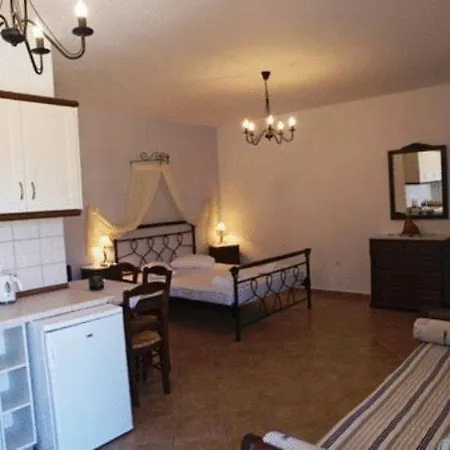 Island House Mare Apartment *