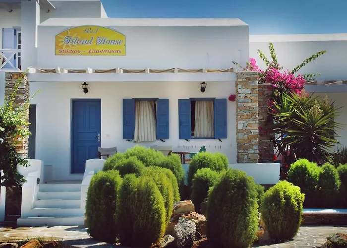 Island House Mare * Mylopotas