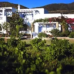 Island House Mare شقة *